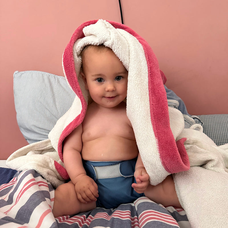 Judes Stoffwindel Baby süß Handtuch auf Kopf stuhlgang fingerbreit