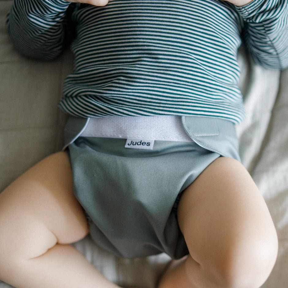 Why is It Important to Change a Baby's Diaper: Essential Tips