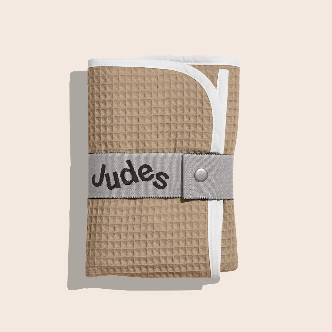 Changing Mat in Sand from Judes Family